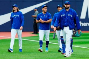 Blue Jays Pitchers Strengthen Team Bonding Through Shared Meals