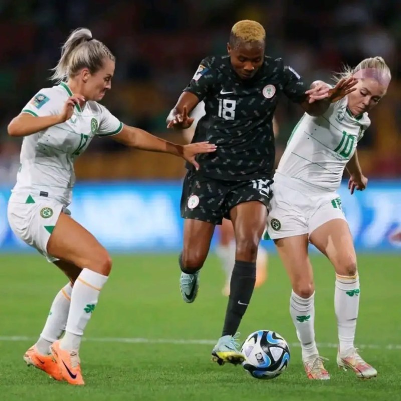 Super Falcons kwalificeren zich voor de achtste finales na gelijkspel tegen Ierland