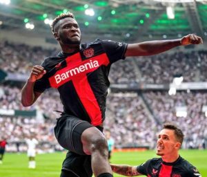 Bundesliga: Boniface scoort twee keer in Bayer Leverkusen's derby overwinning