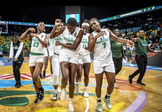 D'Tigress bereikt halve finale na overwinning op Mozambique in Women's AfroBasket 2023