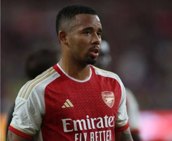 Jezus mist vriendschappelijke wedstrijd van Arsenal tegen Monaco vanwege knieblessure