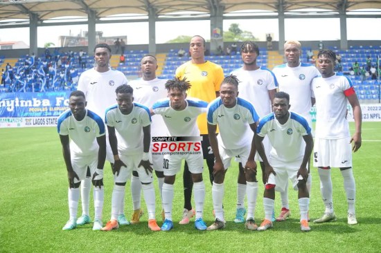 NPFL: Enyimba laat 11 spelers gaan voor het nieuwe seizoen