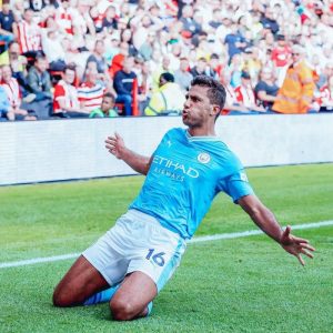 Rodri prijst geweldige start van Man City in het nieuwe seizoen