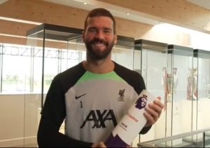 Alisson wint de Premier League Save van de Maand Award voor augustus