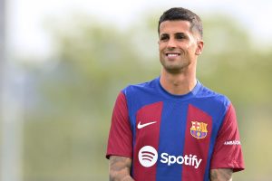 Cancelo: Ik zal er alles aan doen om te schitteren bij Barca