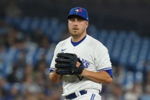 Erik Swanson returns to the Blue Jays after 15-day IL stint