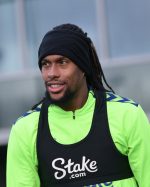 Iwobi ondergaat medische keuring bij Fulham voor aanstaande deal van £22 miljoen.