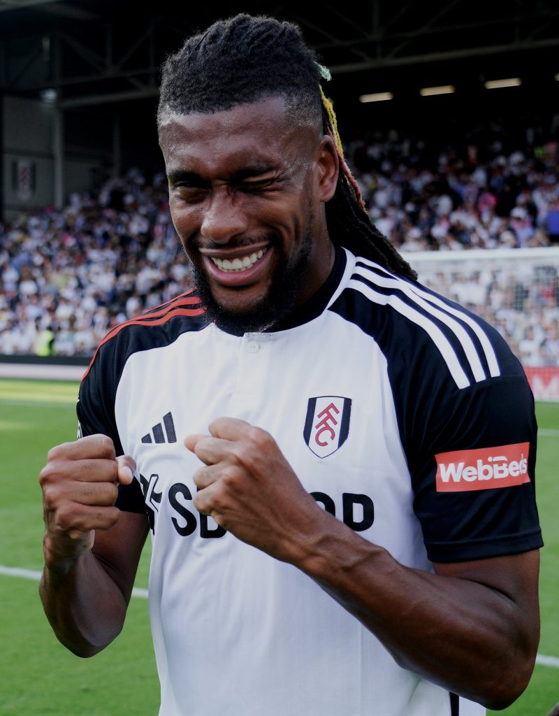 Iwobi verheugd over succesvol debuut bij Fulham