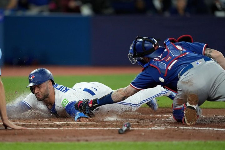 Rangers dominate Blue Jays with a 10-4 victory in series opener