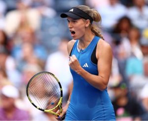 Wozniacki en Ostapenko verslaan Amerikaans duo Brady en Pera om de achtste finales van de US Open 2023 te bereiken