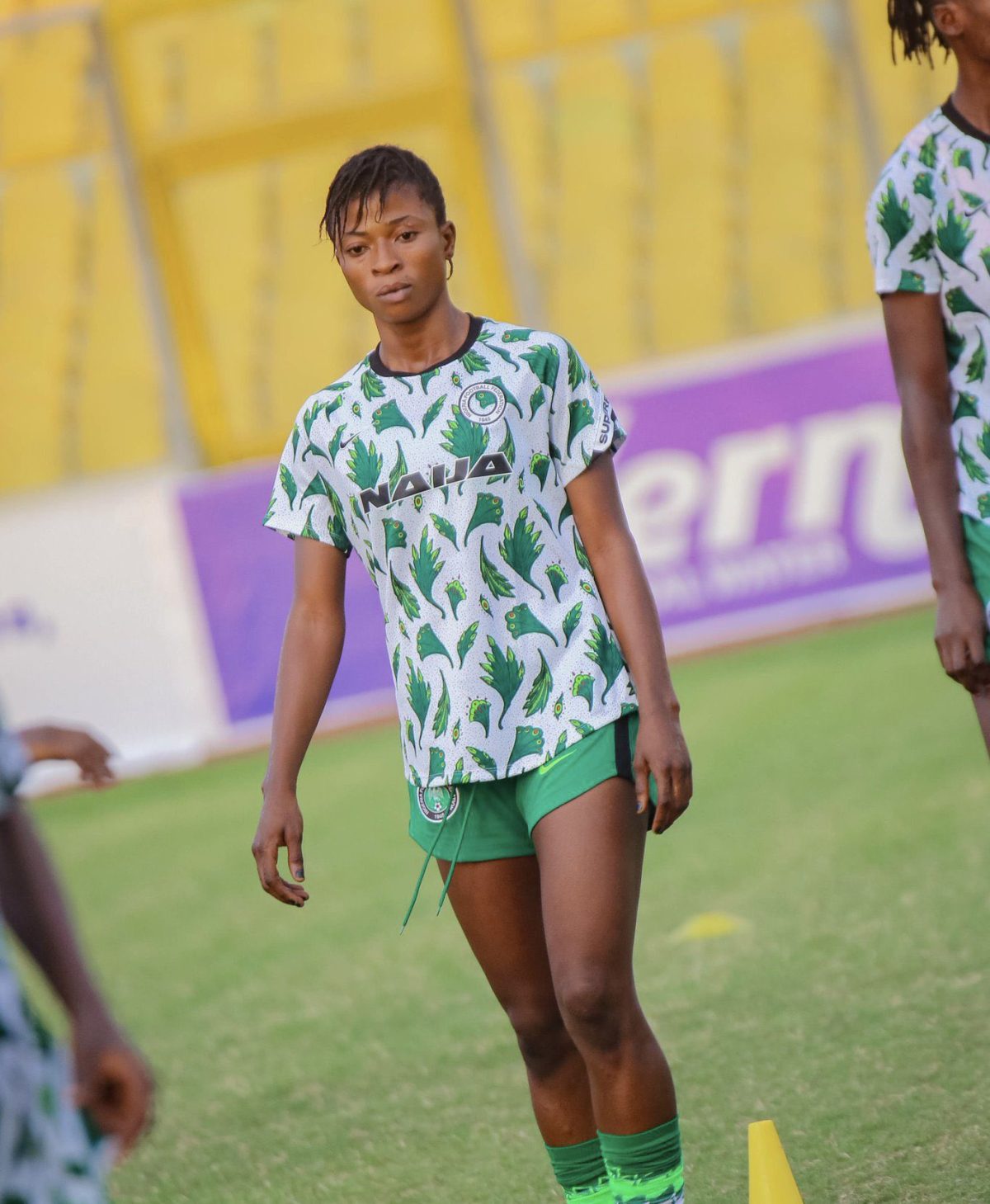 Ajakaye verheugd om haar debuut te maken voor de Super Falcons in de kwalificatiewedstrijden voor de Olympische Spelen van 2024