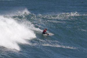 Canadian Teen from Tofino, B.C. Achieves Historic Olympic Surfing Qualification