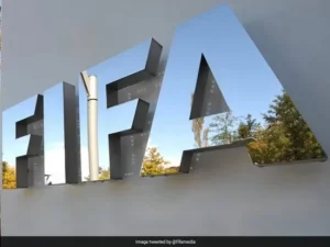 FIFA verbant Congolese coach 20 jaar lang wegens seksueel misbruik