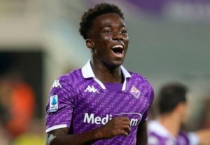 Fiorentina nadert definitieve overeenkomst met Kayode over nieuwe deal