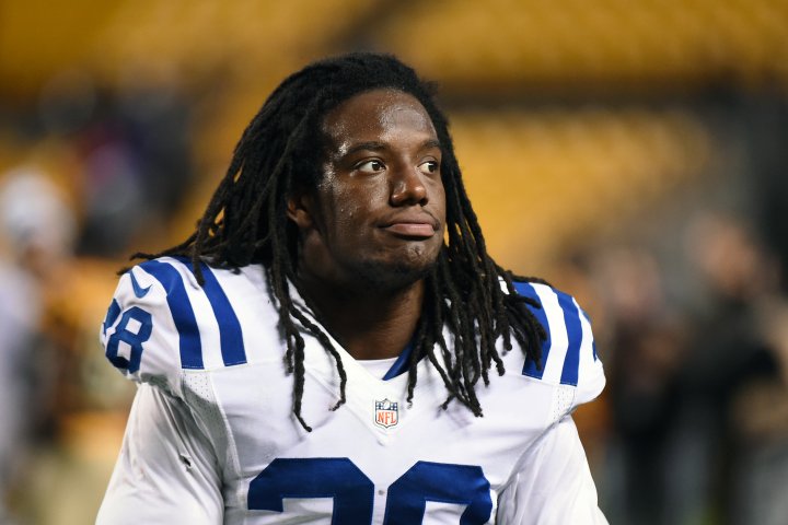 Former NFL player Sergio Brown arrested for the murder of his mother following his disappearance