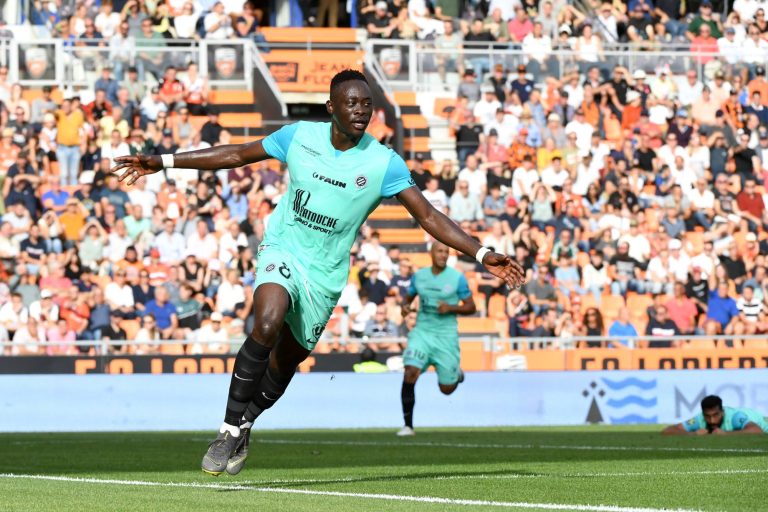 Ligue 1: Akor scoort twee keer terwijl Montpellier Lorient uit verslaat