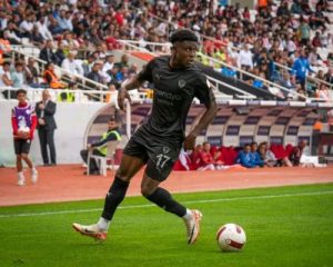 Ontmoet de nieuwe aanwinst van Super Eagles, Fisayo Dele-Bashiru