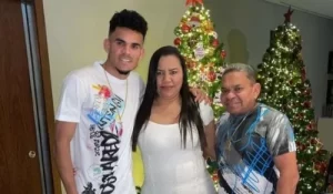 Ouders van Diaz ontvoerd door gewapende mannen in Colombia