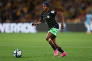 Super Falcons-ster Ajibade lanceert nieuwe stichting