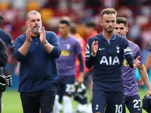 Tottenham Fans kunnen dromen van het winnen van de EPL-titel - Postecoglou