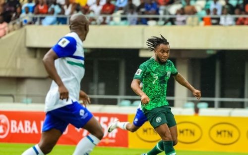 2026 WK-kwalificaties: Vergeet het resultaat tegen Lesotho en richt je op de wedstrijd tegen Zimbabwe – Alloy Agu adviseert de Super Eagles