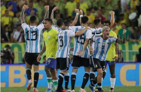 Brazilië lijdt derde opeenvolgende nederlaag na 1-0 thuisverlies tegen Argentinië in WK-kwalificaties 2026