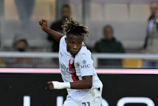 Chukwueze levert assist af terwijl Milan een voorsprong van twee doelpunten uit handen geeft om gelijk te spelen tegen Lecce.