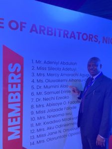 Mumini Alao geïnstalleerd door het Chartered Institute of Arbitrators