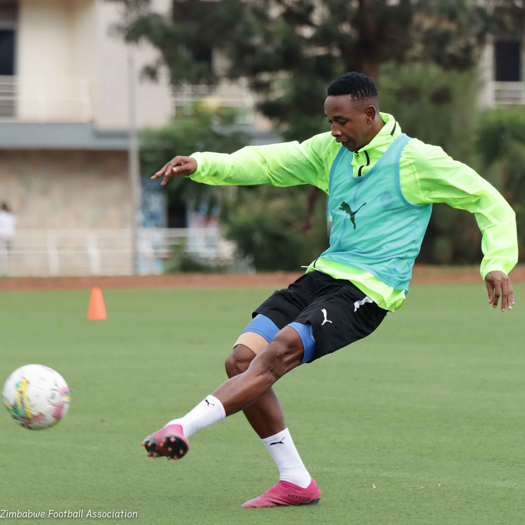 Zimbabwe spelers schorten staking op en hervatten training voorafgaand aan het duel met de Super Eagles in de WK-kwalificaties van 2026.