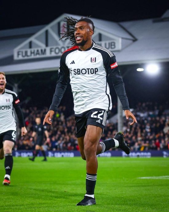 Iwobi genomineerd voor Fulham's Doelpunt van de Maand