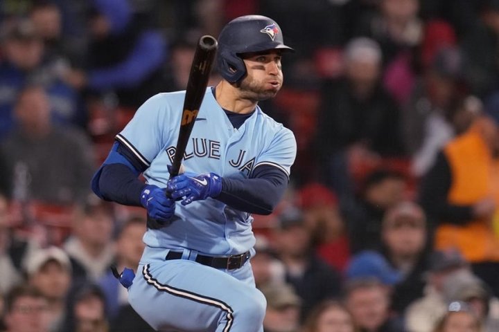 Kiermaier signs one-year deal to stay with the Blue Jays