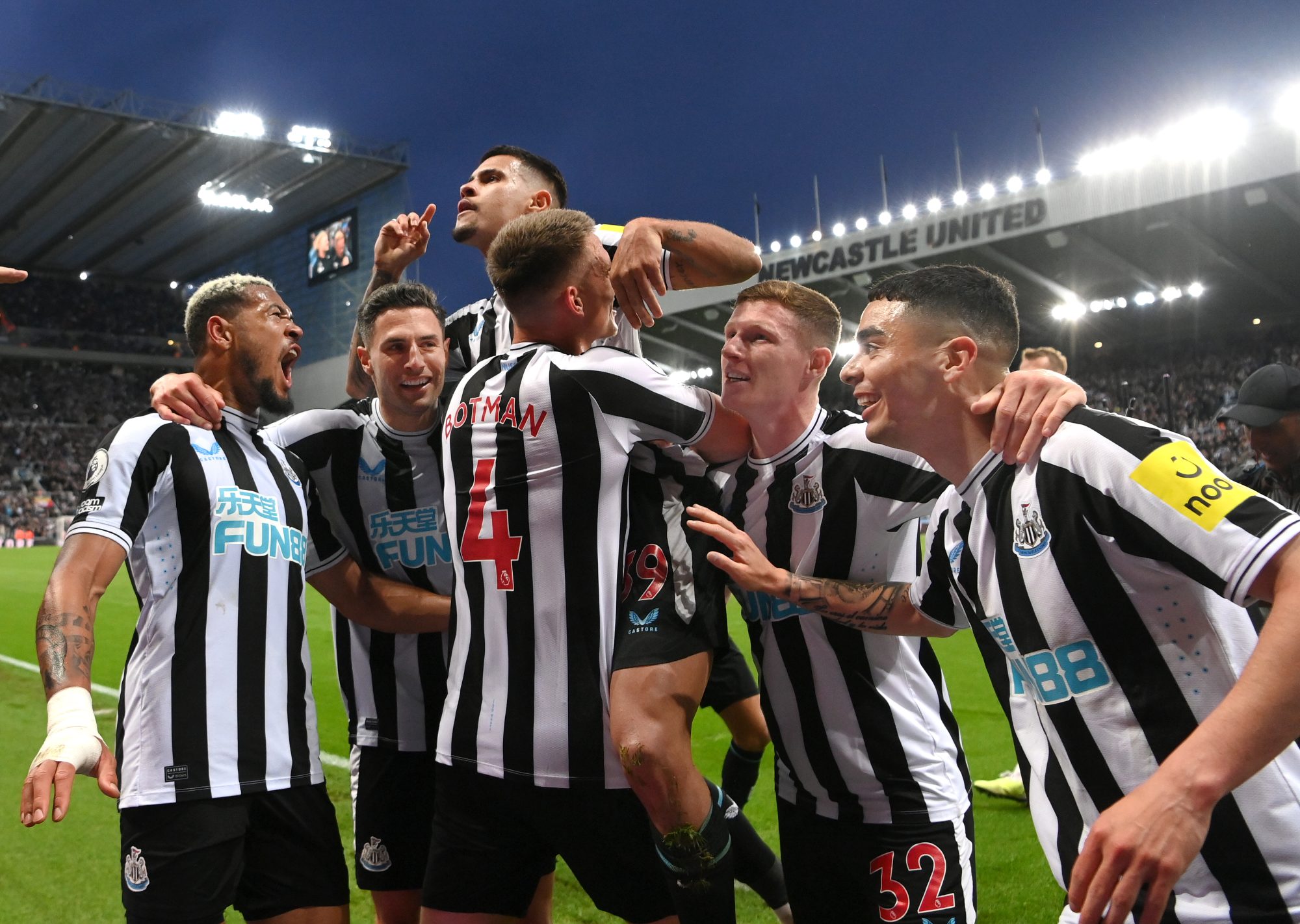 Newcastle moet rekening houden met de Europa League - Pardew