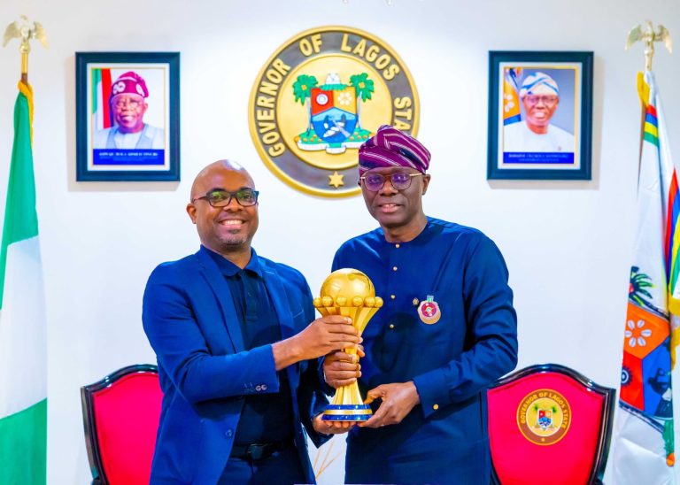 Sanwo-Olu ontvangt AFCON-trofee en spoort Super Eagles aan om voor de titel te gaan in Ivoorkust