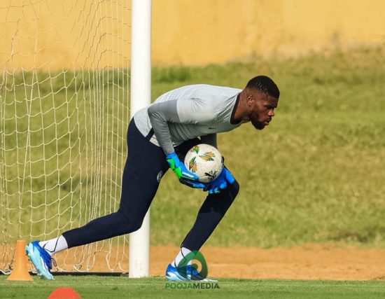 AFCON 2023: Uzoho waarschijnlijk als doelman gekozen voor Super Eagles tegen Equatoriaal-Guinea