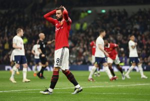 EPL: Druk neemt toe op Ten Hag terwijl Tottenham Man United vasthoudt in spannend vierdoelpunten spektakel