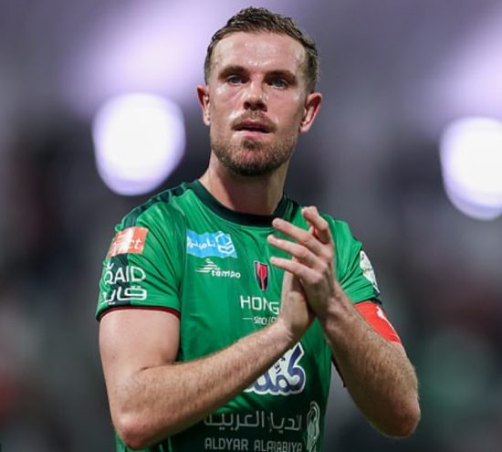 Henderson klaar om zich bij Ajax aan te sluiten na beëindiging van Al Ettifaq-contract