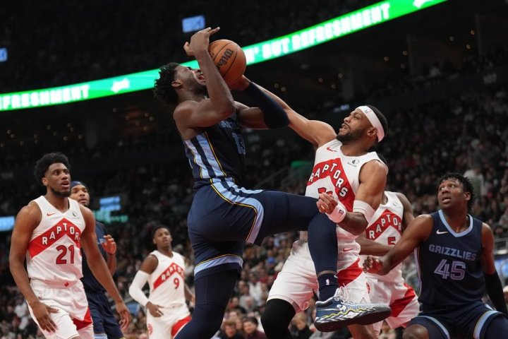 Jackson guides injury-plagued Grizzlies to victory against Raptors