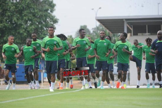 Nigeria tegen Equatoriaal-Guinea: Nwabali, Yusuf, Iwobi in de basis; Osimhen leidt de aanval