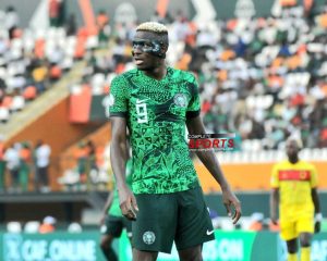 AFCON 2023: Osimhen twijfelachtig voor confrontatie met Zuid-Afrika terwijl Super Eagles vertrekken naar Bouake