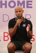 EPL: Het is een voorrecht om Klopp tegenover zich te hebben – Kompany