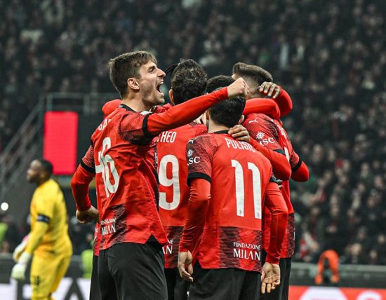 Europa: Chukwueze rust uit terwijl AC Milan comfortabele overwinning behaalt tegen Rennes