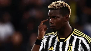 Pogba geschorst van voetbal voor vier jaar