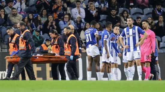 Sanusi staat zes maanden aan de kant met een kniebandblessure