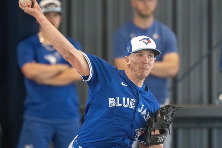 Toronto Blue Jays player Green fully experiences spring training with team