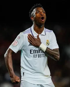 Ik vervul mijn dromen bij Real Madrid - Vinicius Jr.