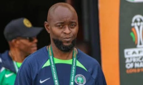 Vriendschappelijke wedstrijden tegen Ghana en Mali cruciaal voor ons - Super Eagles Coach Finidi
