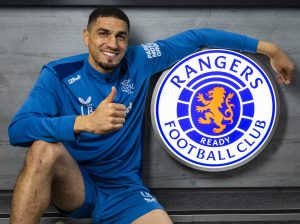 OFFICIEEL: Balogun tekent nieuw eenjarig contract bij Rangers