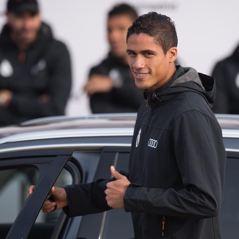 Niemand zou Varane’s beslissing om met voetbal te stoppen moeten betwisten – Deschamps