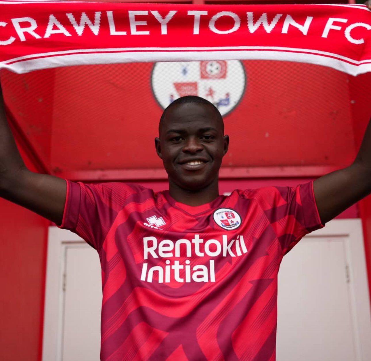 Tanimu streeft naar promotie naar het kampioenschap met Crawley Town