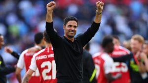 Arteta moet prioriteit geven aan het winnen van de Premier League-titel - Petit